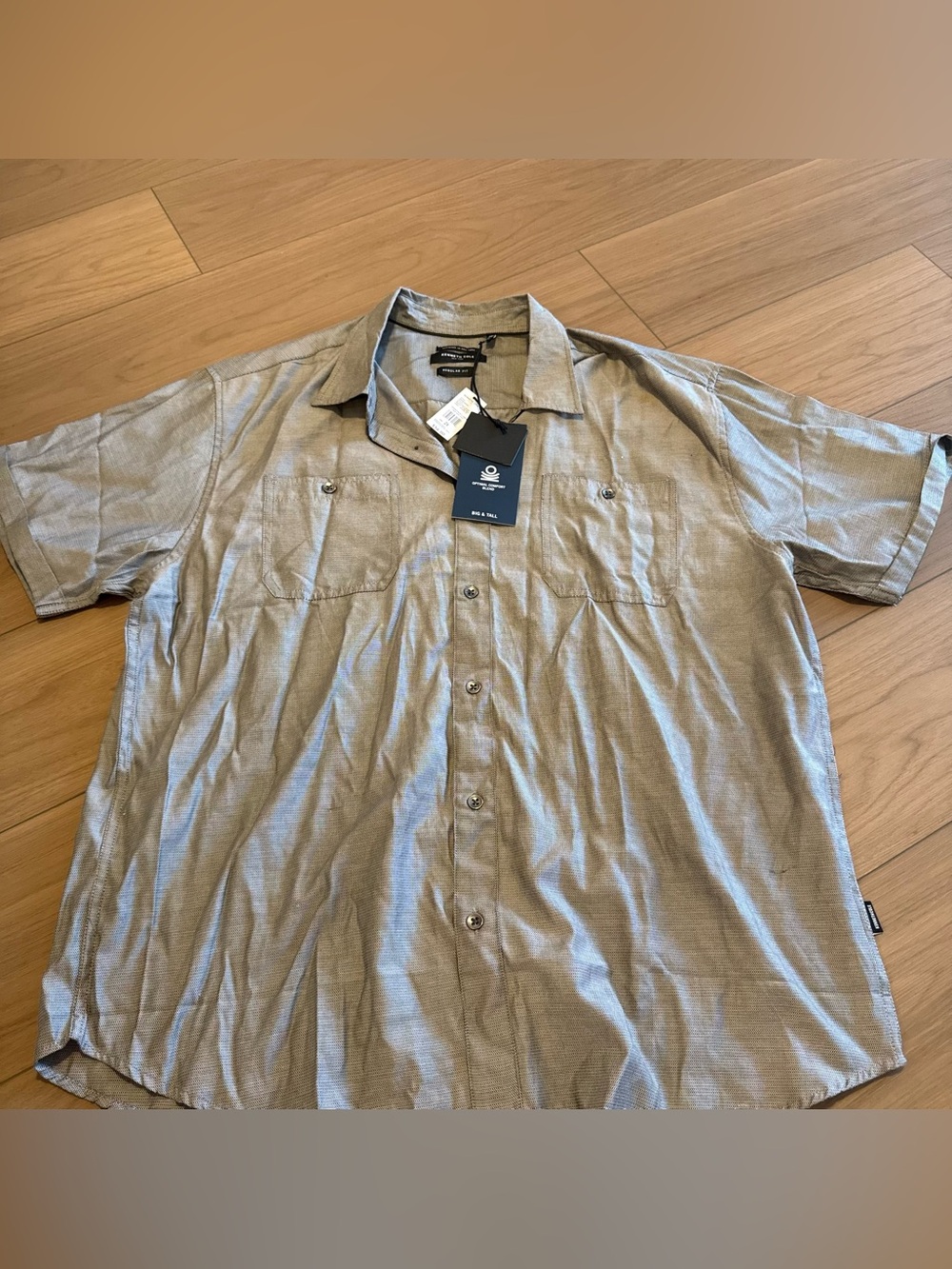 Kenneth Cole Short-Sleeve Button-Down Shirt in Light Gray